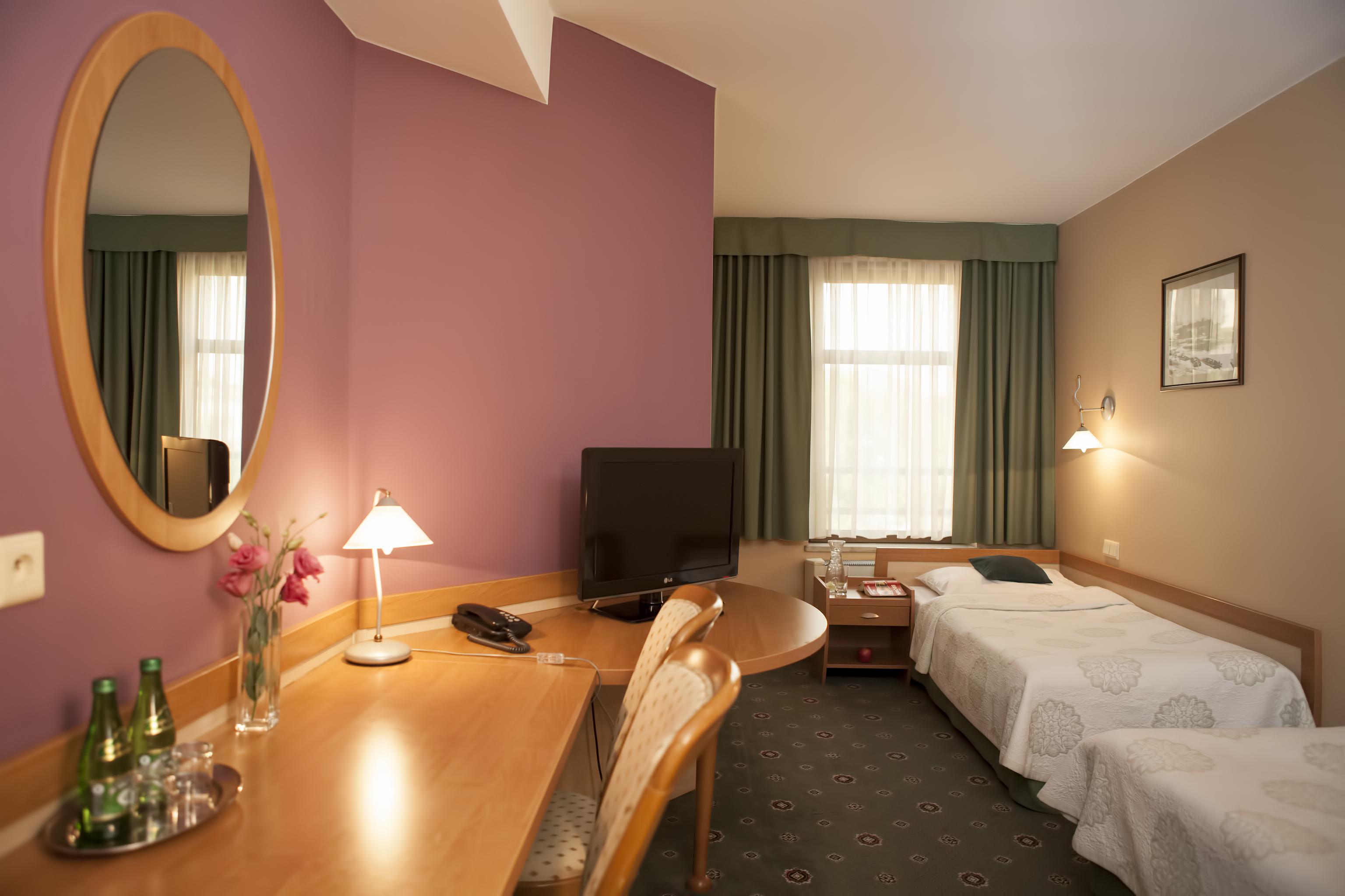Hotel Secesja Krasków Eksteriør bilde