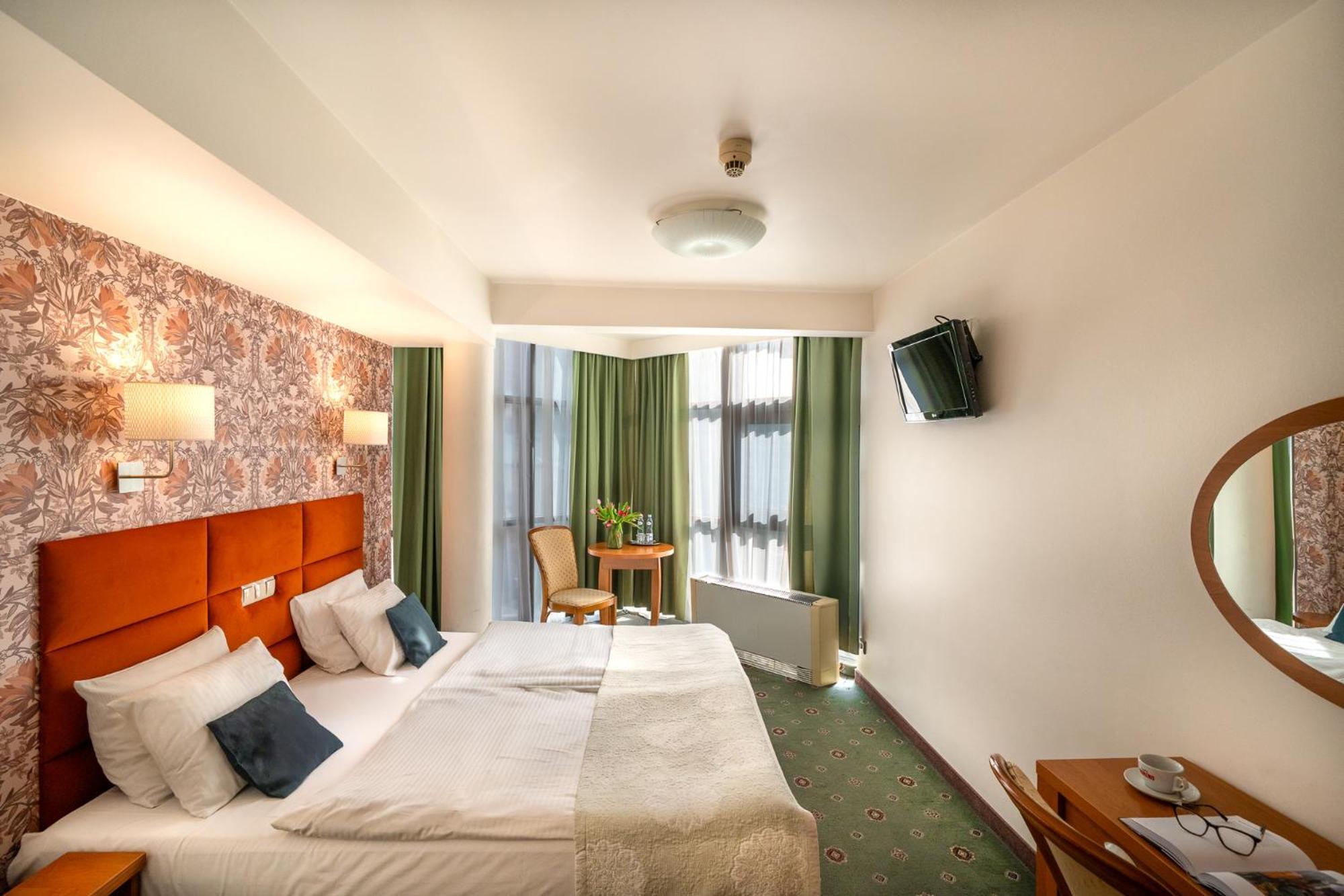 Hotel Secesja Krasków Eksteriør bilde